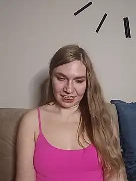 KisaVixen online show from 04-15-26, 07:58