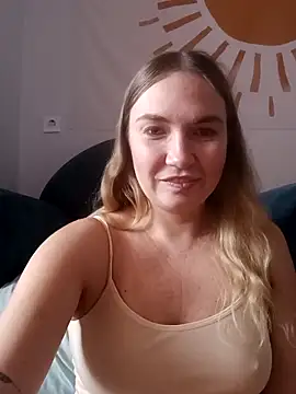 KisaVixen online show from 10-01-25, 08:52