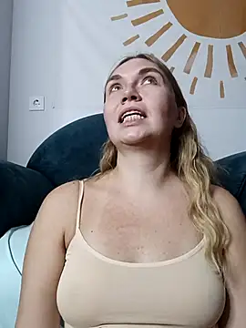 KisaVixen online show from 10-02-25, 05:16