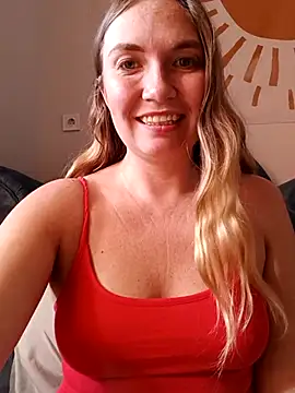 KisaVixen online show from 10-16-25, 07:16