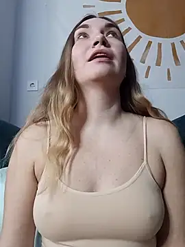 KisaVixen online show from 12-18-25, 12:31