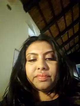 Indian GlowingMiax online show from 01-18-26, 04:32