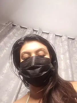 Indian GlowingMiax online show from 04-18-26, 04:37