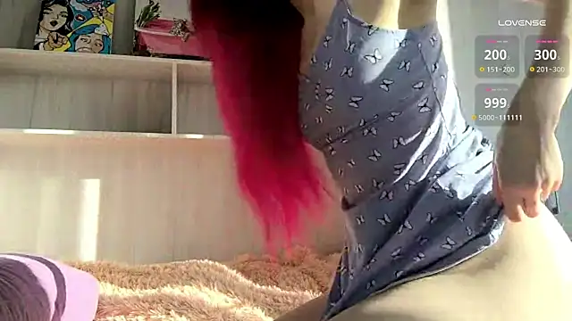 GlaydsLeveto online show from 10-09-25, 04:13