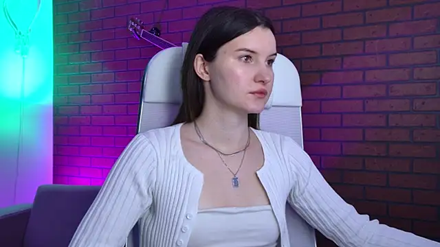 AgataWillis online show from 12-19-25, 07:33