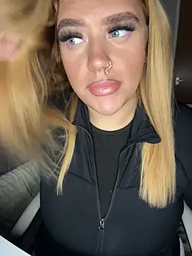 MysteriousMylaX online show from 11-03-25, 02:31