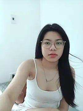 Snapshot of Katanh chatting on 07-17-26, 06:43 Katanh online show from 07-17-26, 06:43