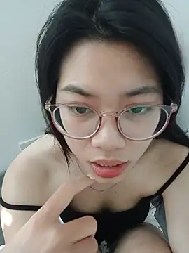 Snapshot of Katanh chatting on 07-12-26, 06:58 Katanh online show from 07-12-26, 06:58