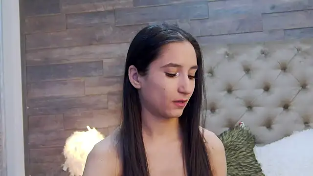 CarolinaBlair online show from 01-13-26, 06:50