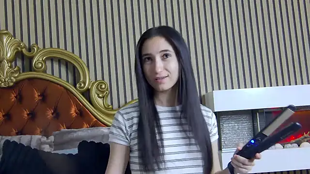 CarolinaBlair online show from 05-08-26, 03:43