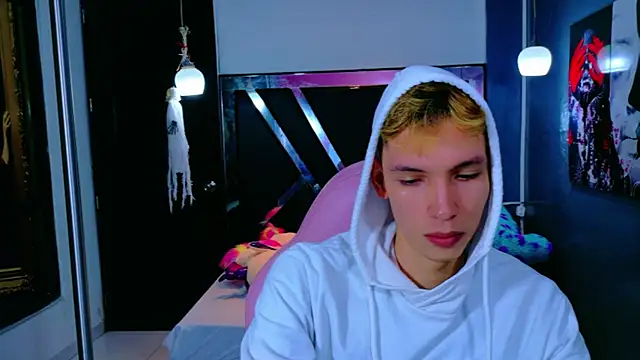 park jimin1 online show from 11-12-25, 12:09