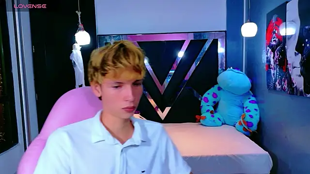 park jimin1 online show from 10-29-25, 12:15