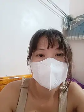 Snapshot of linda_bae00 chatting on 06-23-26, 11:47 linda bae00 online show from 06-23-26, 11:47