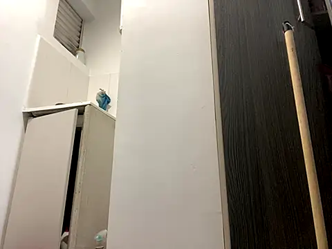 rider239 online show from 10-30-25, 09:44