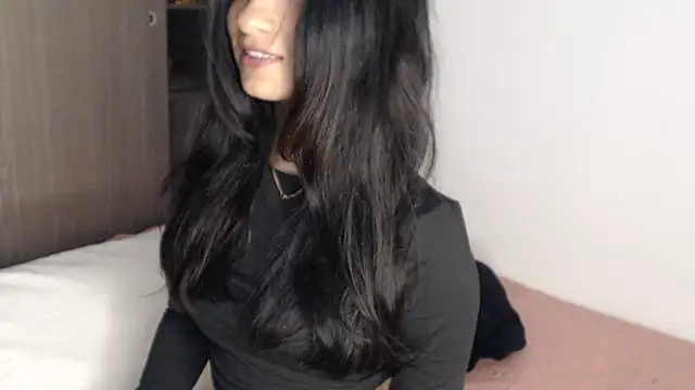   abrill   online show from 11-06-25, 05:11