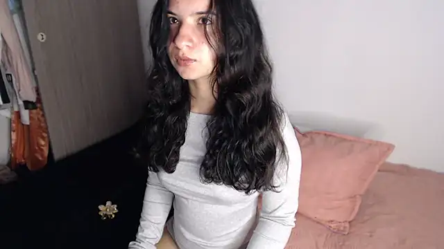   abrill   online show from 11-02-25, 04:28