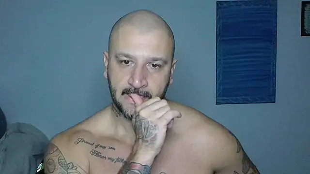 Snapshot of JeanCafa chatting on 10-11-25, 05:52 JeanCafa online show from 10-11-25, 05:52