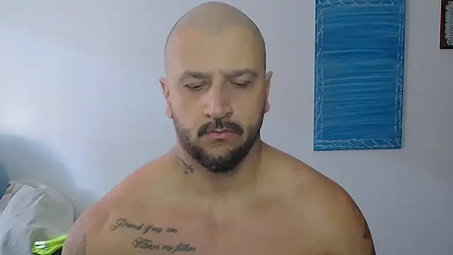 Snapshot of JeanCafa chatting on 10-17-25, 05:37 JeanCafa online show from 10-17-25, 05:37