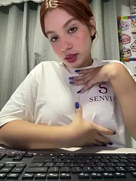 Snapshot of olivia_jass chatting on 05-02-26, 02:11 olivia jass online show from 05-02-26, 02:11