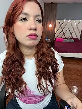 Snapshot of olivia_jass chatting on 05-25-26, 11:20 olivia jass online show from 05-25-26, 11:20