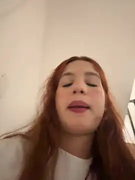 Snapshot of olivia_jass chatting on 05-08-26, 01:48 olivia jass online show from 05-08-26, 01:48