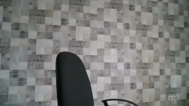 RipeMelon4561 online show from 10-06-25, 05:52