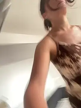 Danielaeliana online show from 01-09-26, 04:14