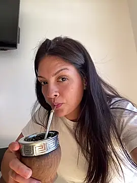 Snapshot of Danielaeliana chatting on 02-20-26, 06:21 Danielaeliana online show from 02-20-26, 06:21