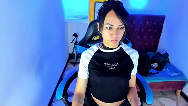 alison moon7 online show from 11-18-25, 12:19