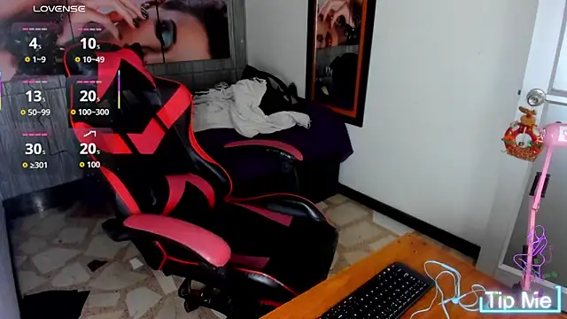 alison moon7 online show from 12-04-25, 06:40