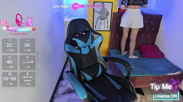 alison moon7 online show from 11-22-25, 03:11