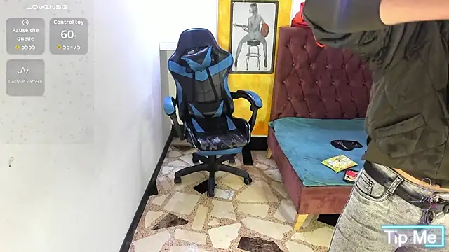 alison moon7 online show from 11-29-25, 12:38