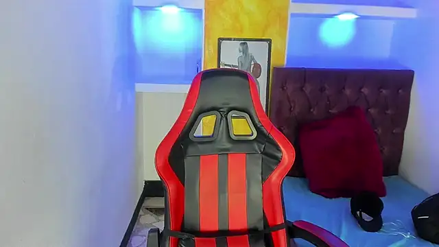 alison moon7 online show from 01-10-26, 02:01