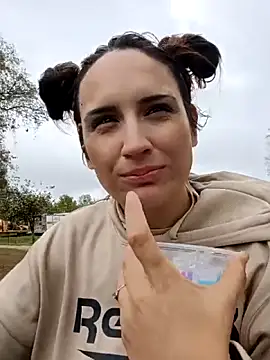 lillylooney online show from 09-24-25, 08:15