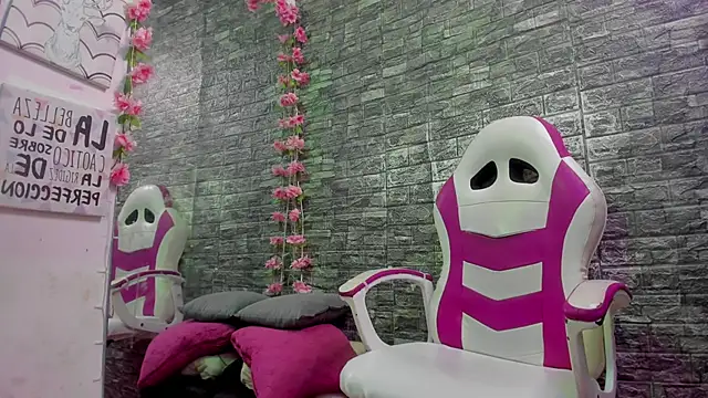 karoll  sex online show from 02-26-26, 12:38