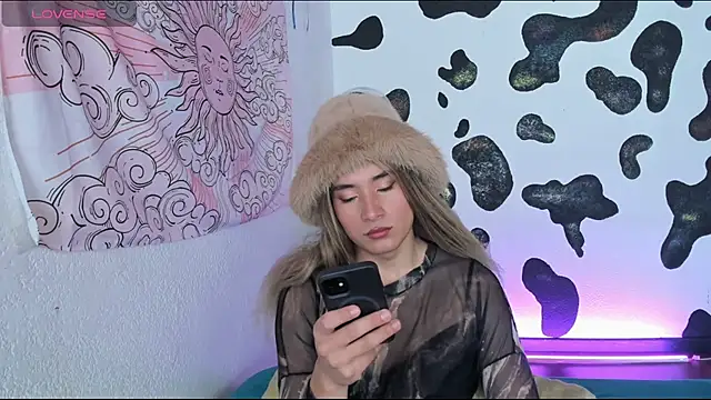 brihanna cooper online show from 12-15-25, 01:50