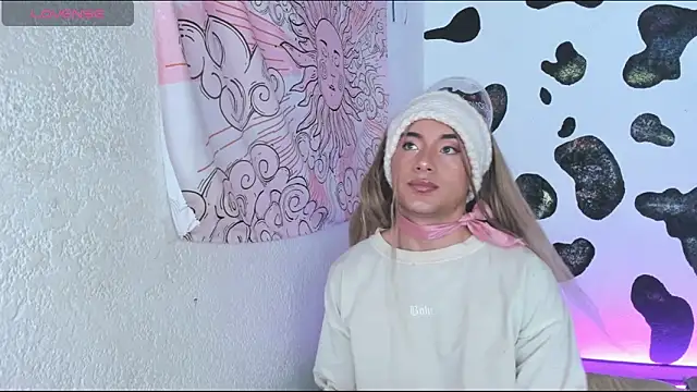 brihanna cooper online show from 12-18-25, 01:59