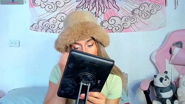 brihanna cooper online show from 05-21-26, 02:58