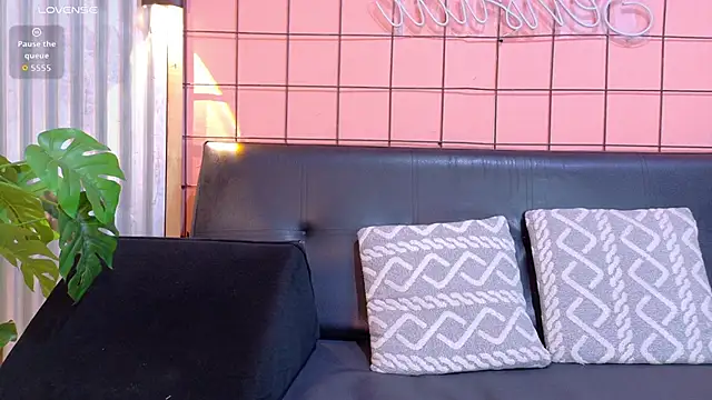 Daiisy kiss online show from 11-23-25, 01:15