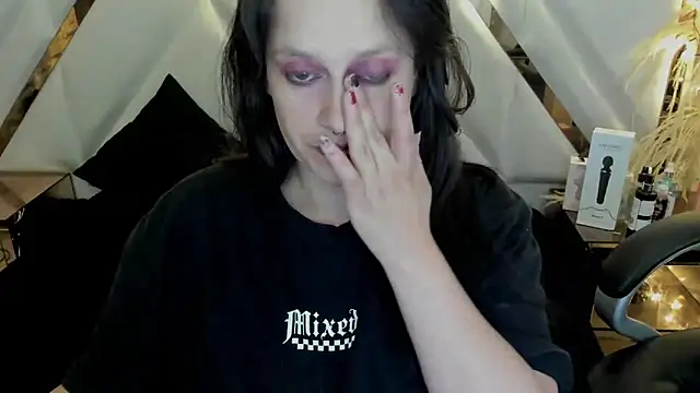 Morana  Hot online show from 10-20-25, 03:52