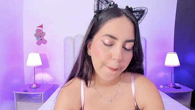 SofieBunnie online show from 04-06-26, 11:39