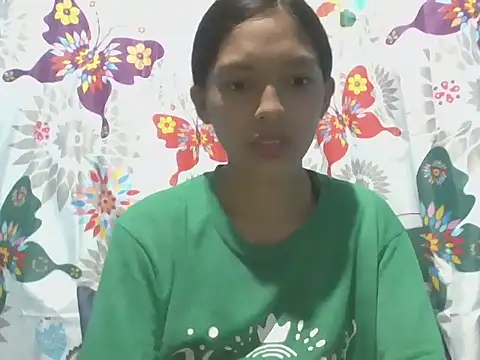 preggymom19 online show from 09-18-25, 03:20