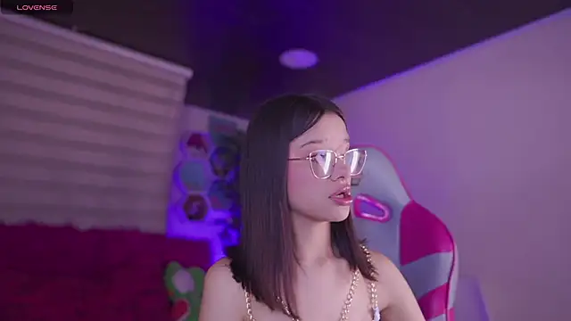 Lana Dreams  online show from 01-16-26, 01:20