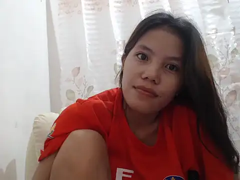 Snapshot of Joys_Wet_Pussy chatting on 11-30-25, 12:55 Joys Wet Pussy online show from 11-30-25, 12:55