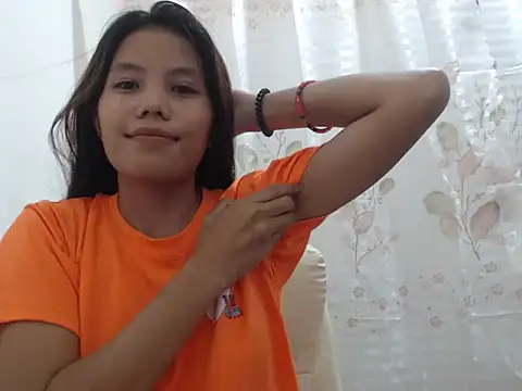 Snapshot of Joys_Wet_Pussy chatting on 12-02-25, 10:06 Joys Wet Pussy online show from 12-02-25, 10:06