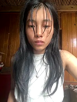 Snapshot of EmLy02 chatting on 09-23-25, 01:34 EmLy02 online show from 09-23-25, 01:34