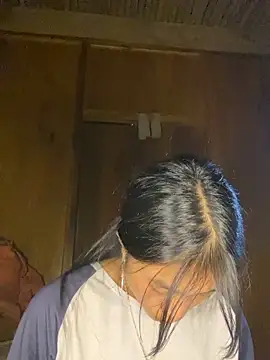 EmLy02 online show from 11-15-25, 01:15