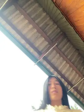 EmLy02 online show from 12-21-25, 12:35