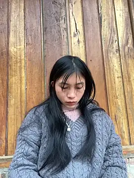 Snapshot of EmLy02 chatting on 02-09-26, 02:42 EmLy02 online show from 02-09-26, 02:42