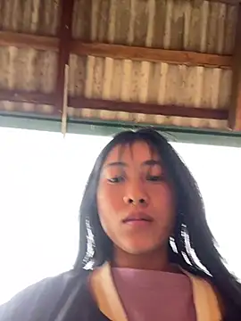 Snapshot of EmLy02 chatting on 02-25-26, 04:23 EmLy02 online show from 02-25-26, 04:23